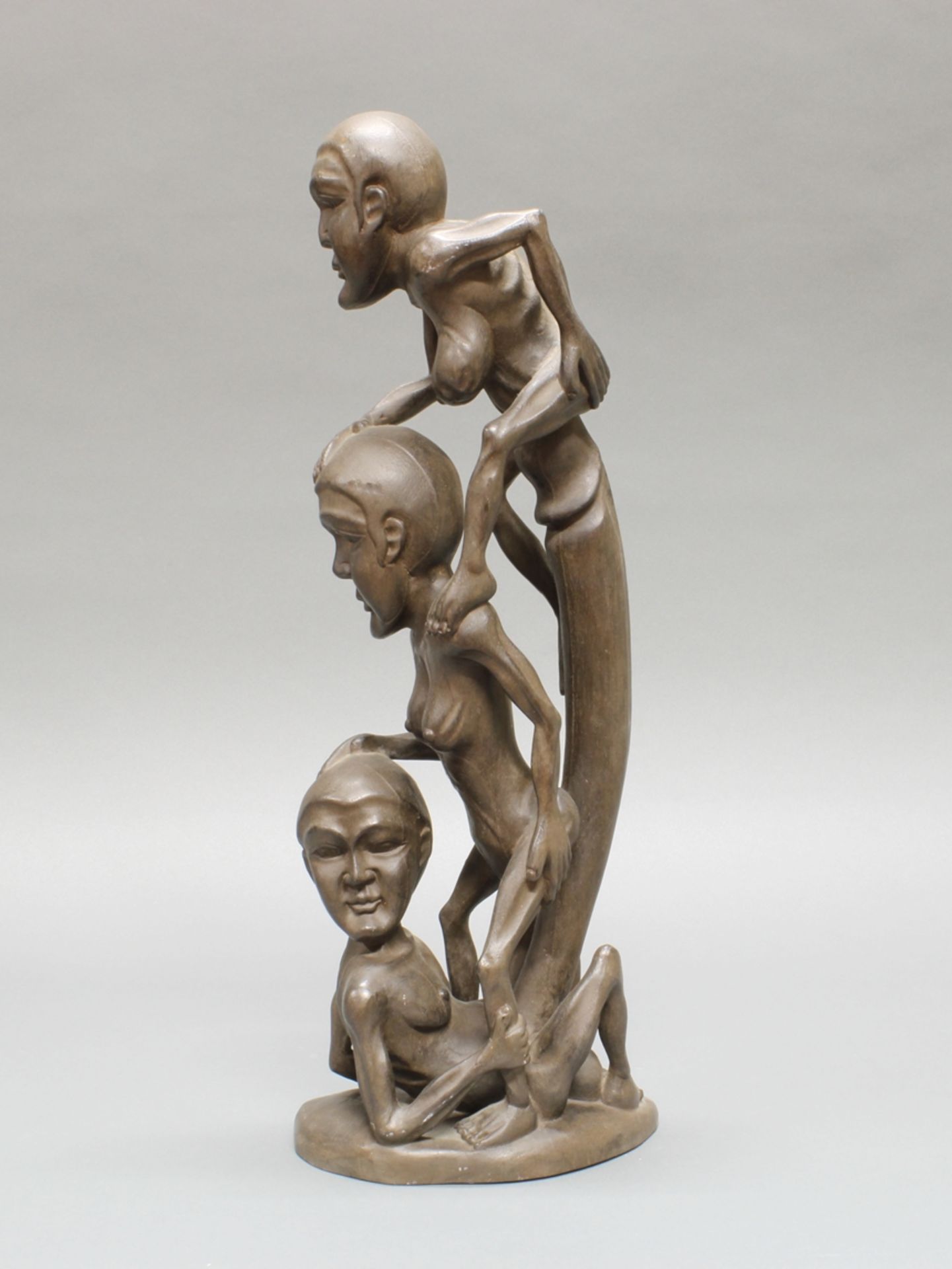 3 Skulpturen, "Erotische Figuren", Bali, 20. Jh., Holz, geschnitzt, 43-48 cm hoch - Image 4 of 4