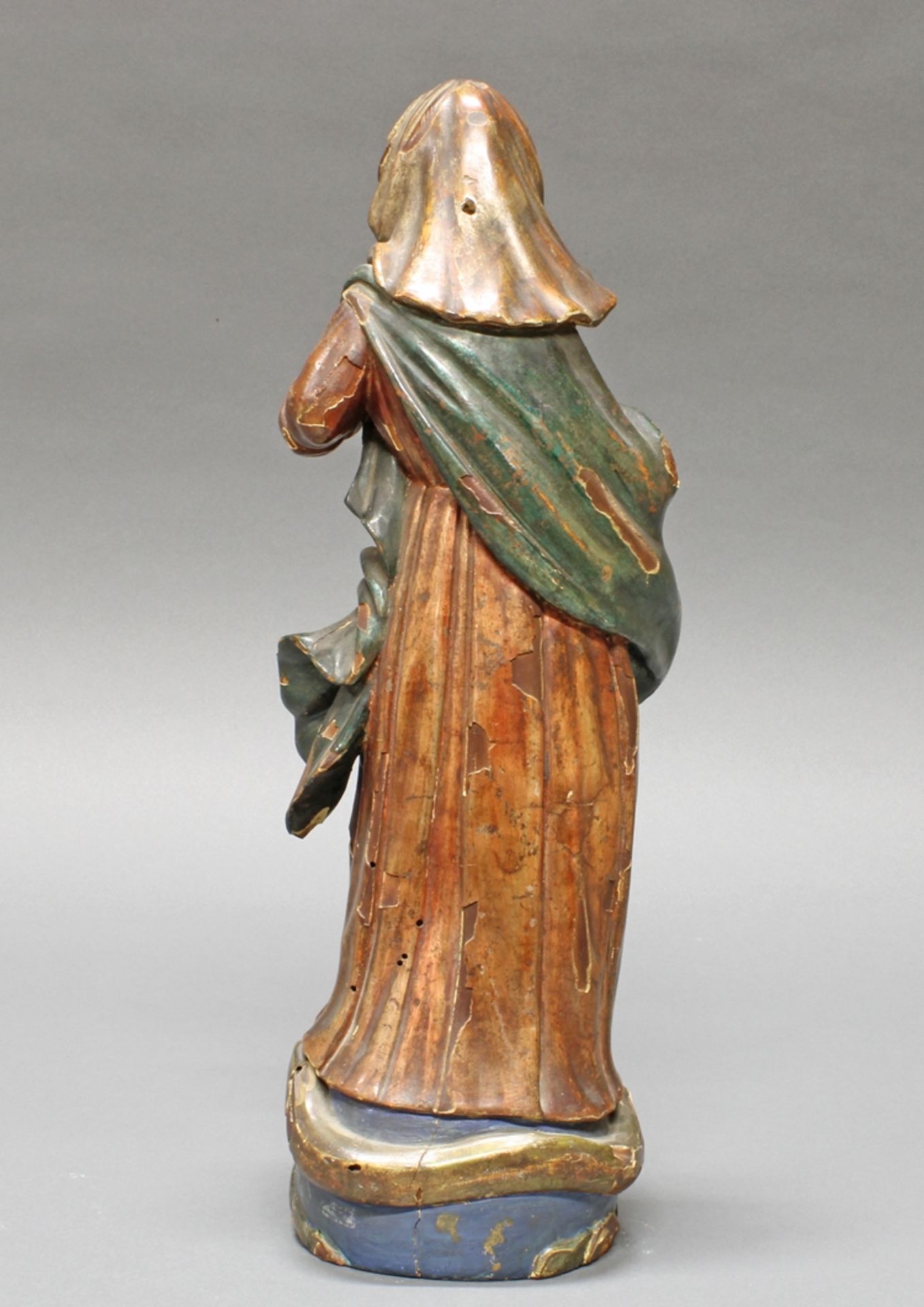 Skulptur, Holz geschnitzt, "Maria Immaculata", Italien, 18. Jh., H. 39 cm, alte Fassung an einigen  - Bild 2 aus 4