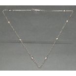 Collierkettchen, WG 750, 8 kleine Diamanten, ca. 40 cm lang, 5 g