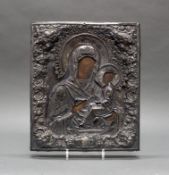 Ikone, Tempera auf Holz, "Muttergottes von Tichwin", Silberoklad mit Beschauzeichen Sankt Petersbur