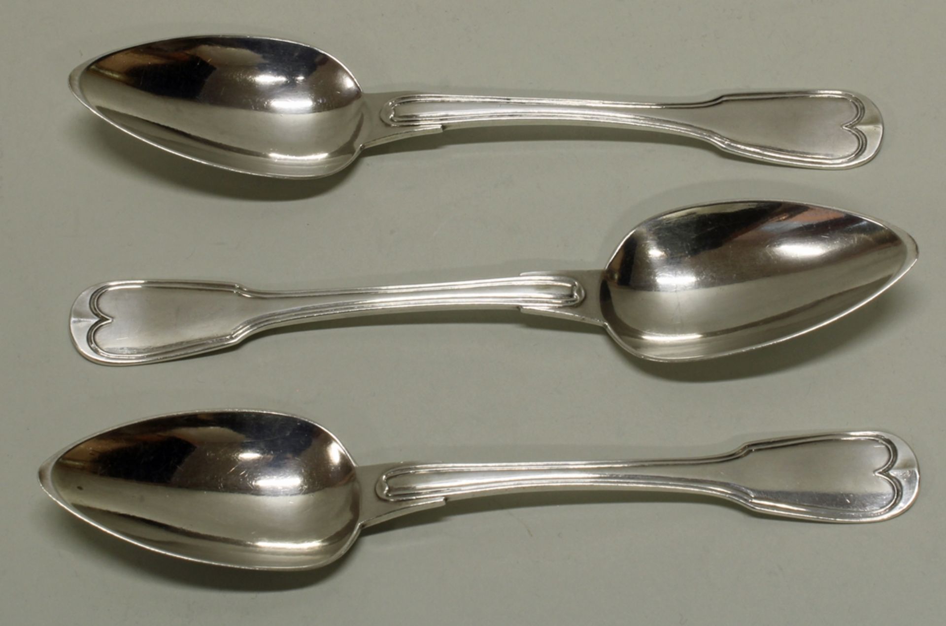 3 Löffel, Silber 833, Niederlande, 1856, Meistermarke L & K, spitzovale Laffe, Fadenmuster, 17.8 cm