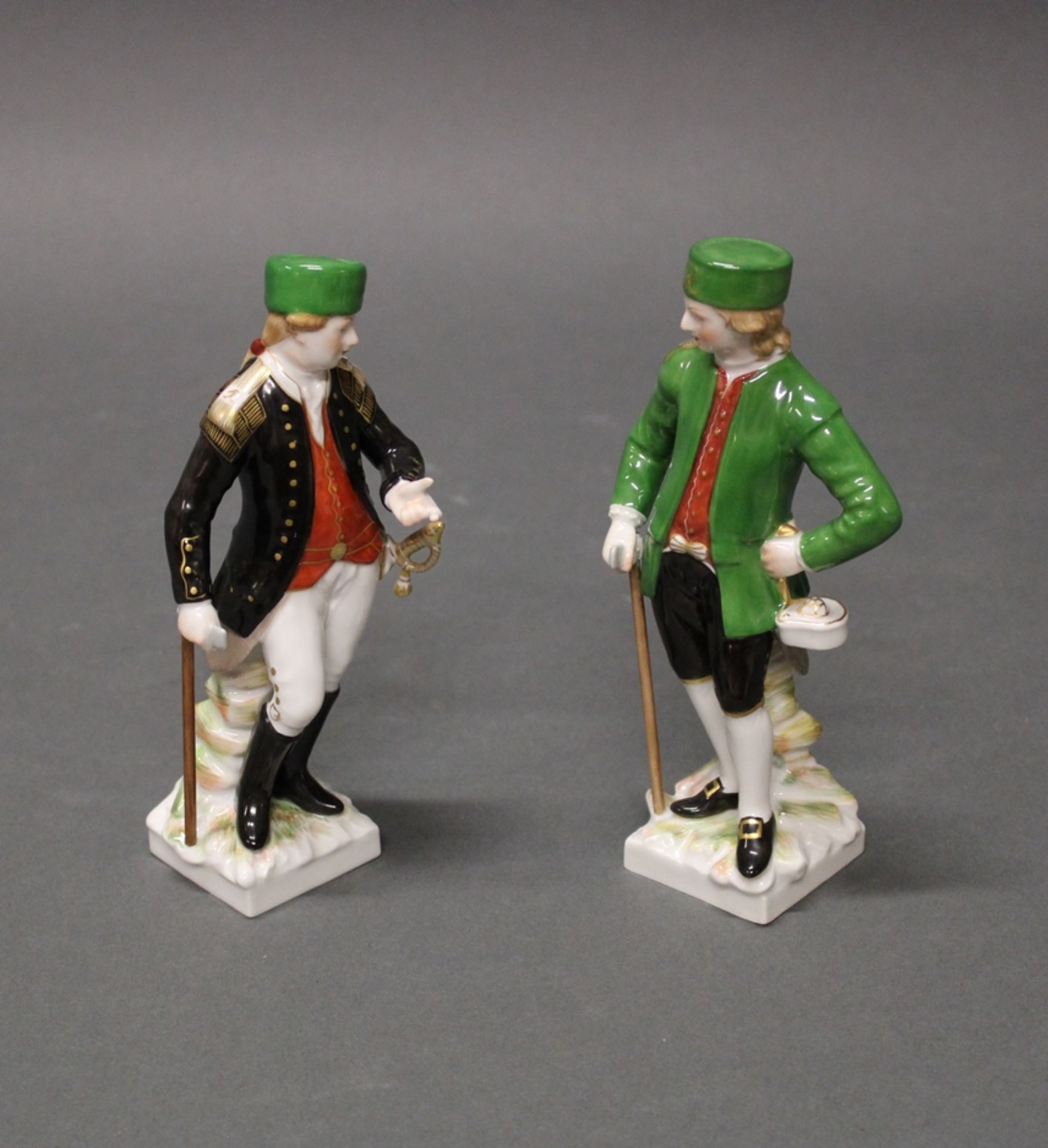 2 Porzellanfiguren, "Preußischer Bergmann", "Hannoverscher Bergmann", KPM Berlin, polychrom und gol