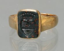 Siegelring, RG 585, Heliotrop-Plakette mit Wappenintaglio, 3 g, RM 16.5