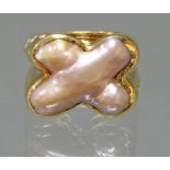 Ring, GG 750, Perlmutt, 20 Brillanten in Sternenhimmel-Anordnung, 22 g, RM 18