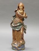 Skulptur, Holz geschnitzt, "Maria Immaculata", Italien, 18. Jh., H. 39 cm, alte Fassung an einigen 