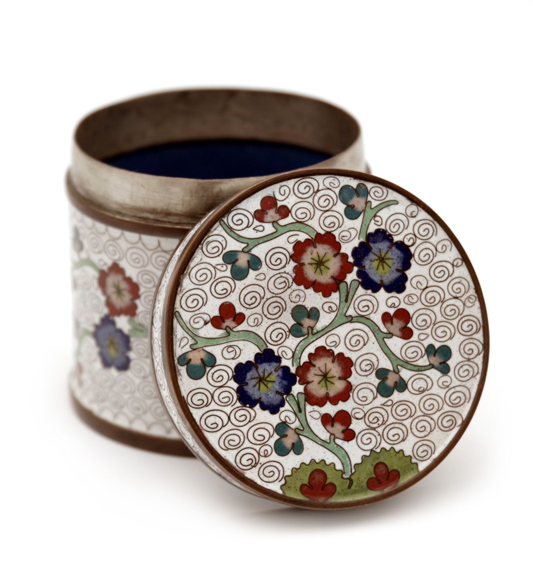 A Cloisonné Box with Cover - Image 2 of 3