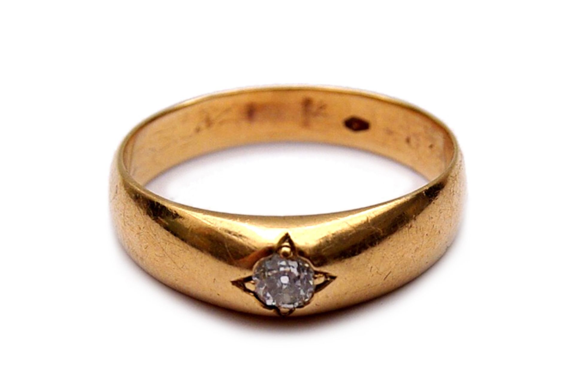 A women´s diamond ring