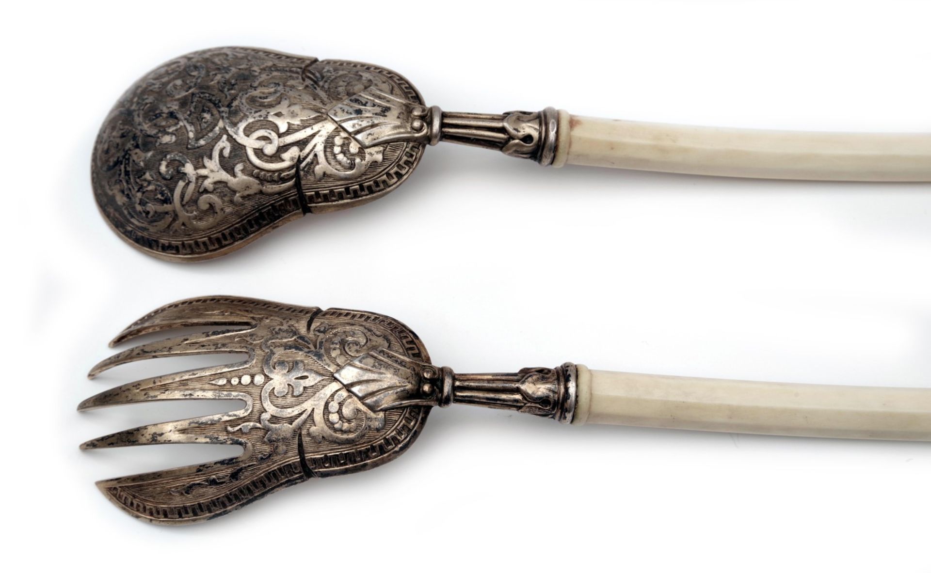 A Pair of Salad Servers - Image 3 of 3
