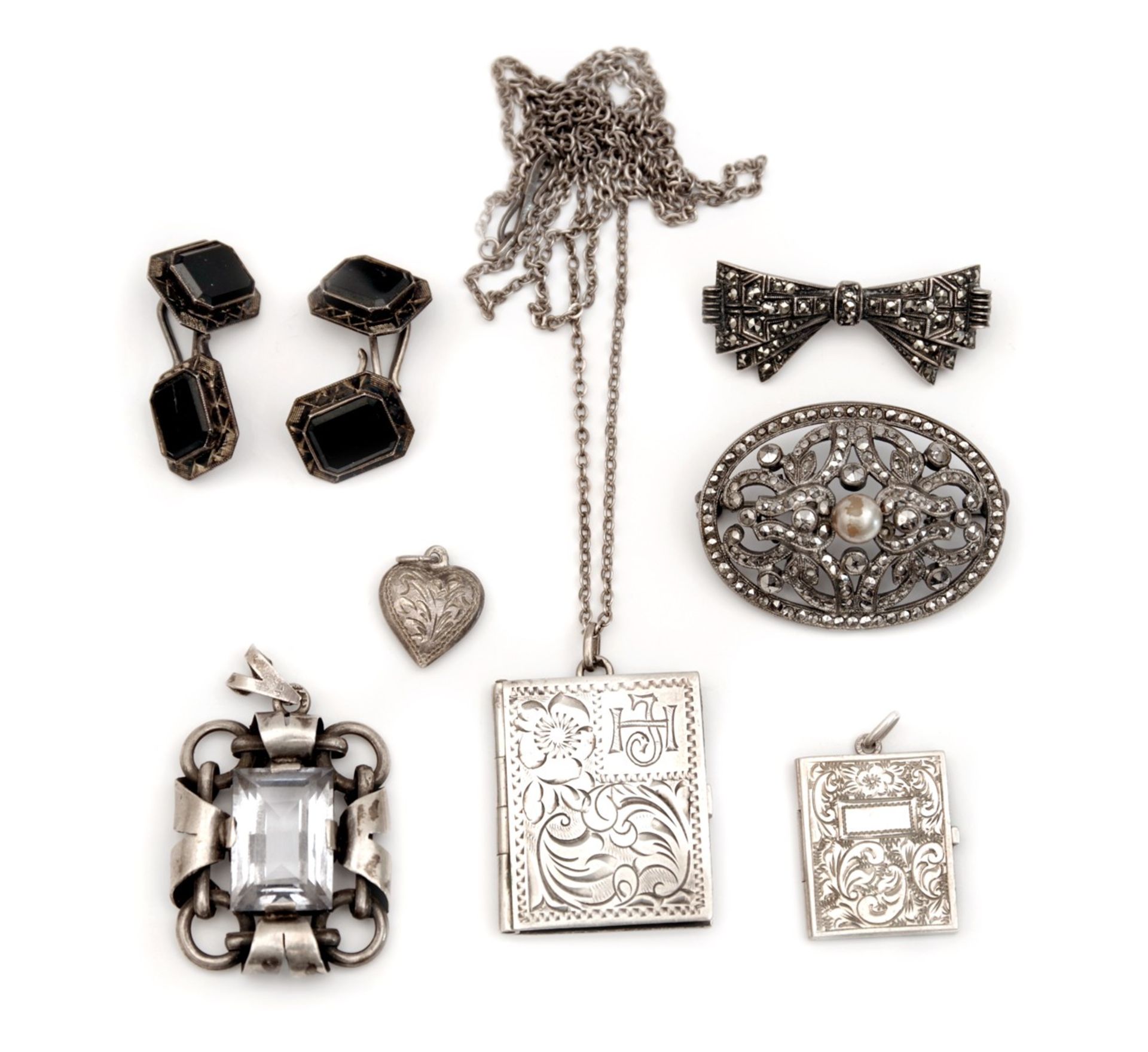 A Group of Jewellery
