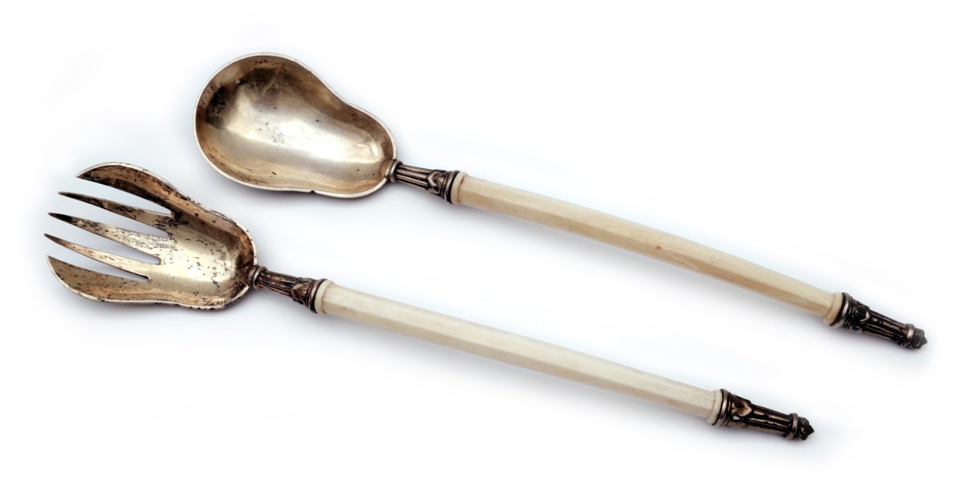 A Pair of Salad Servers - Image 2 of 3