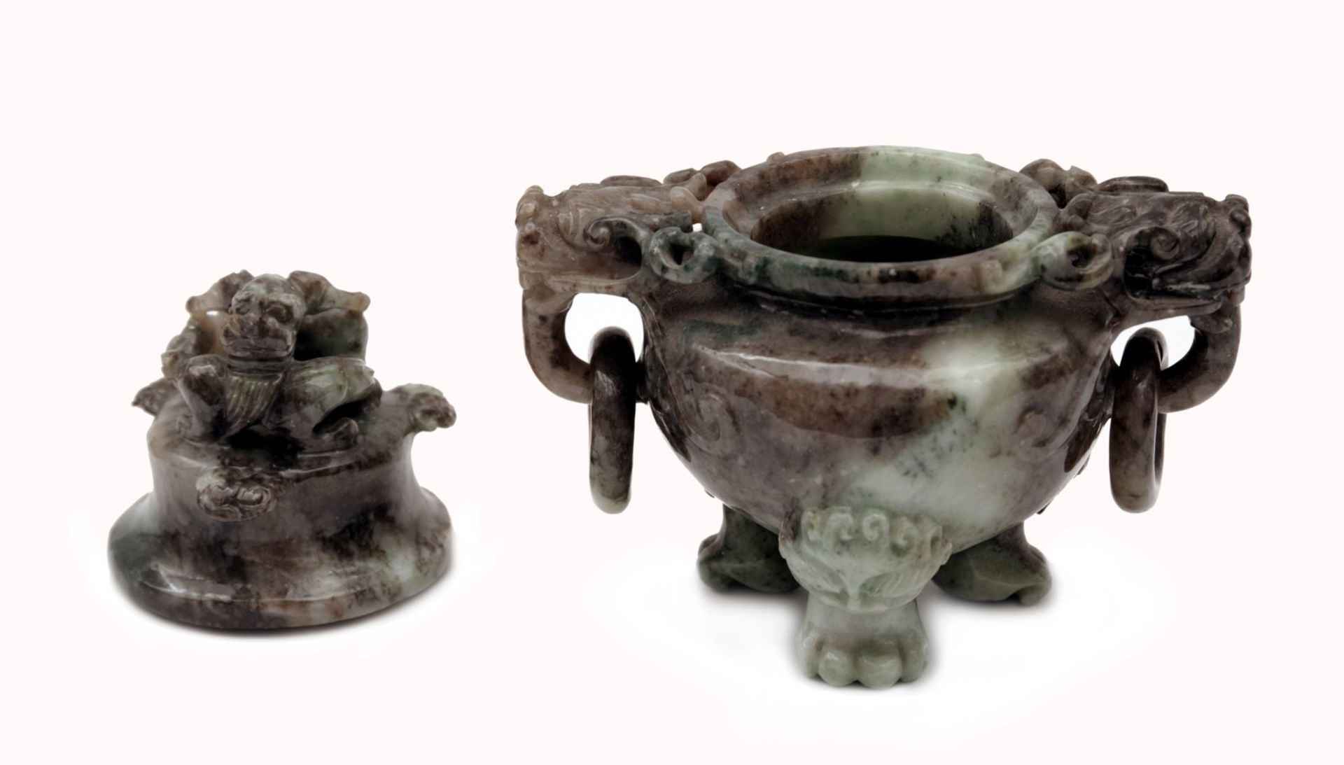 A Green Jade Incense Burner - Image 3 of 3