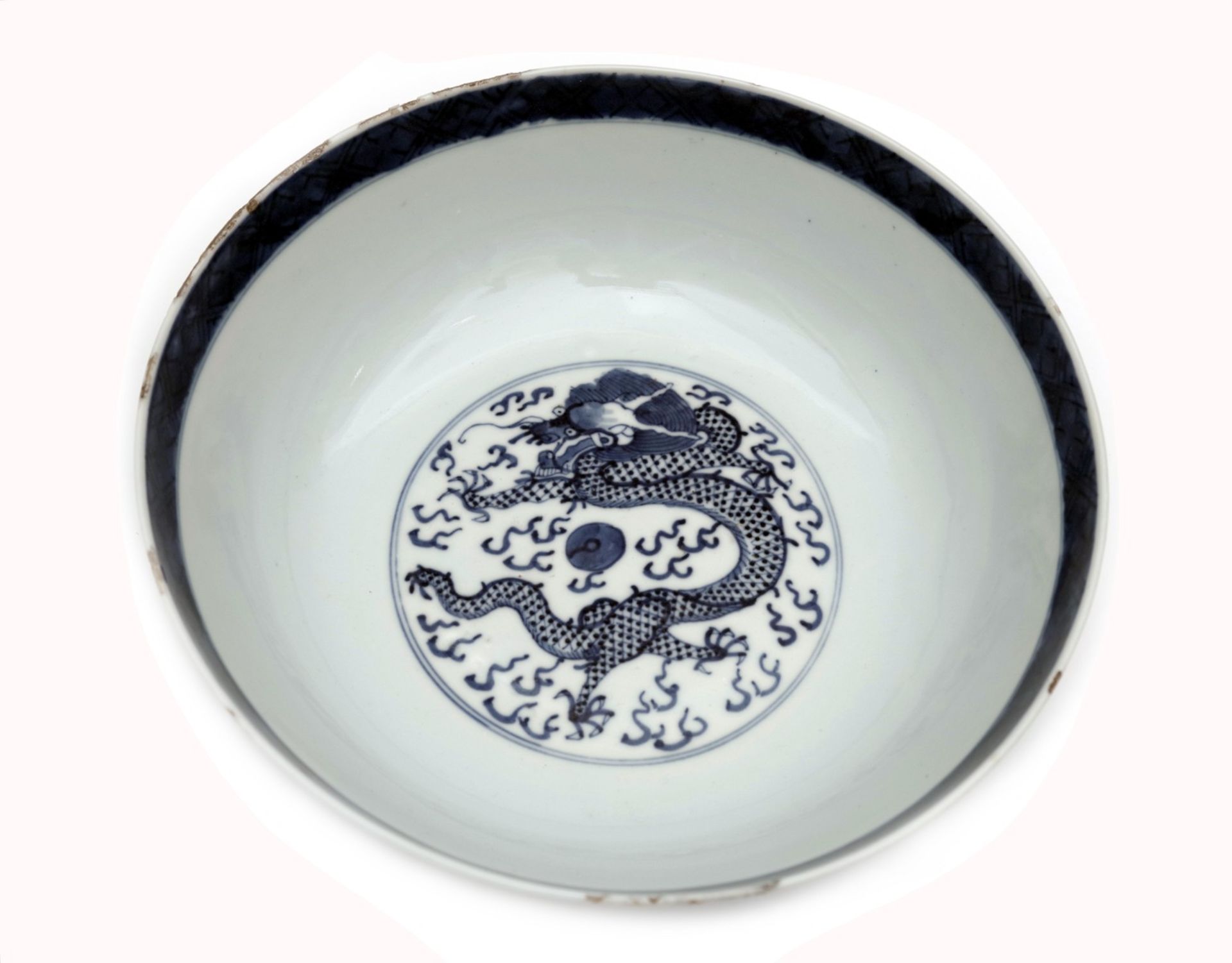 A Porcelain Dish with Dragons - Image 2 of 3