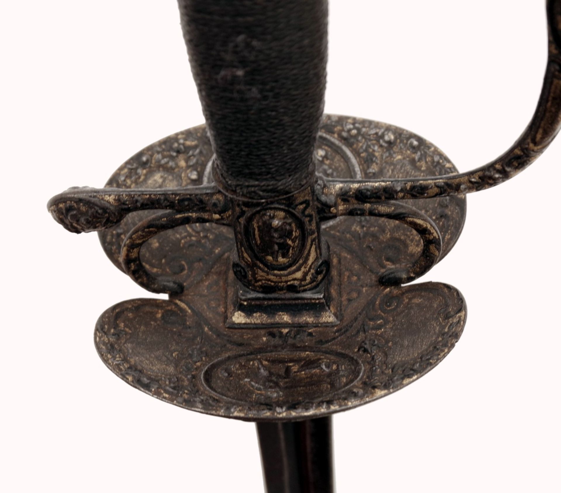 A French Gilt Small-Sword with Chiselled Hilt - Image 6 of 7