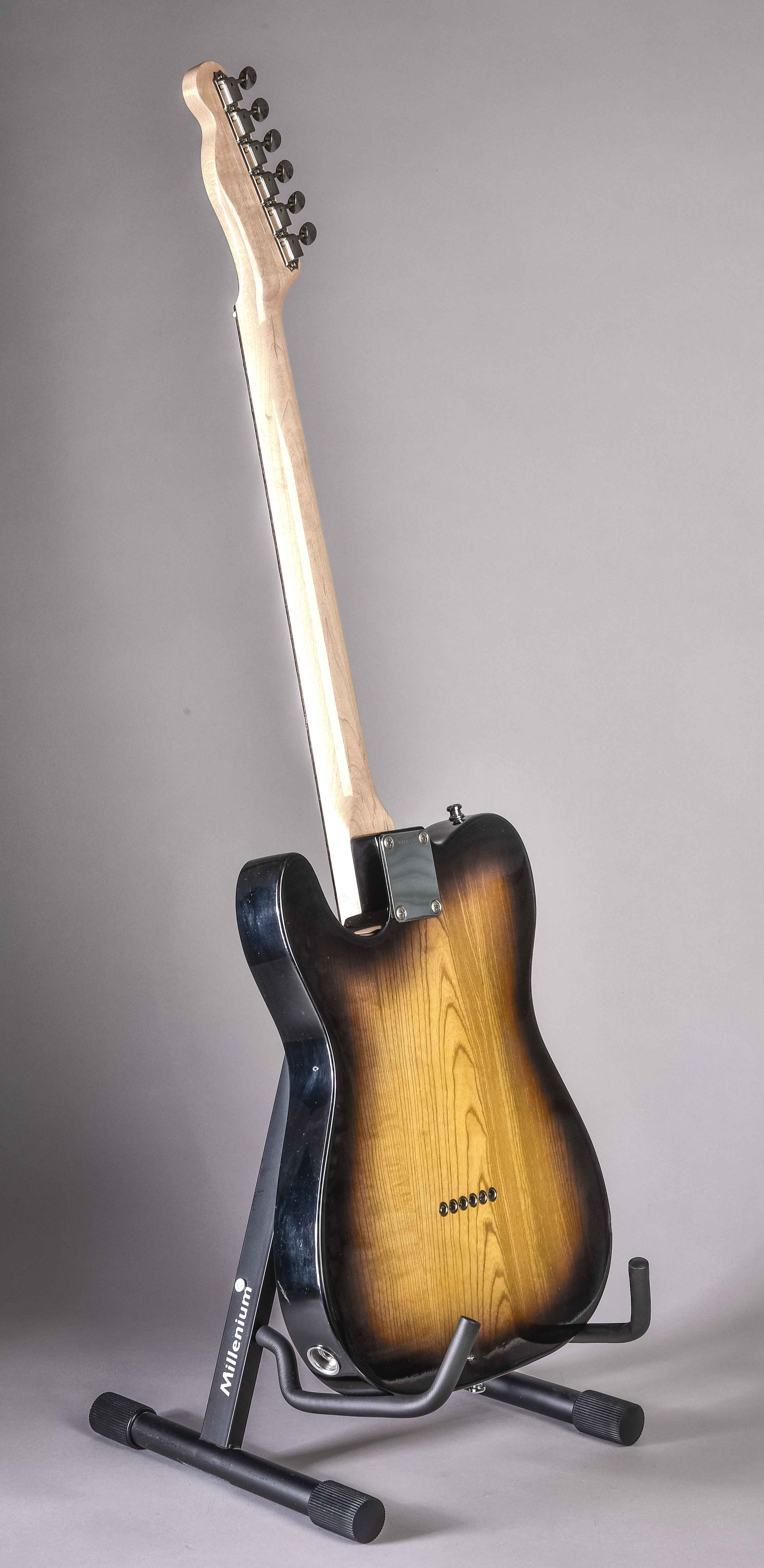 E-Gitarre, Tokai "Breezysound" (Tele). Hellbrauner, schwarz geränderter Sunburst Solid Body mit wei - Bild 10 aus 14