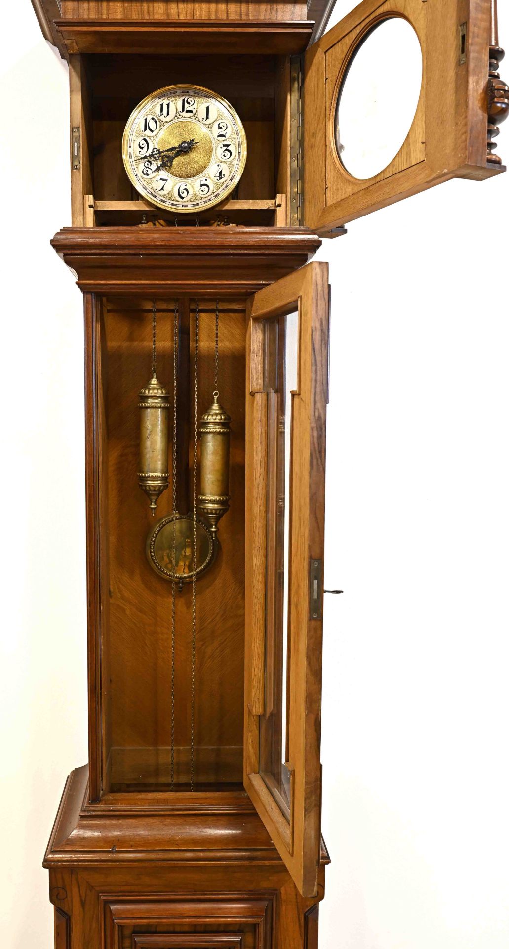 Impressive grandfather clock from the Wilhelminian period, around 1900 in Berlin, solid walnut with - Image 3 of 7