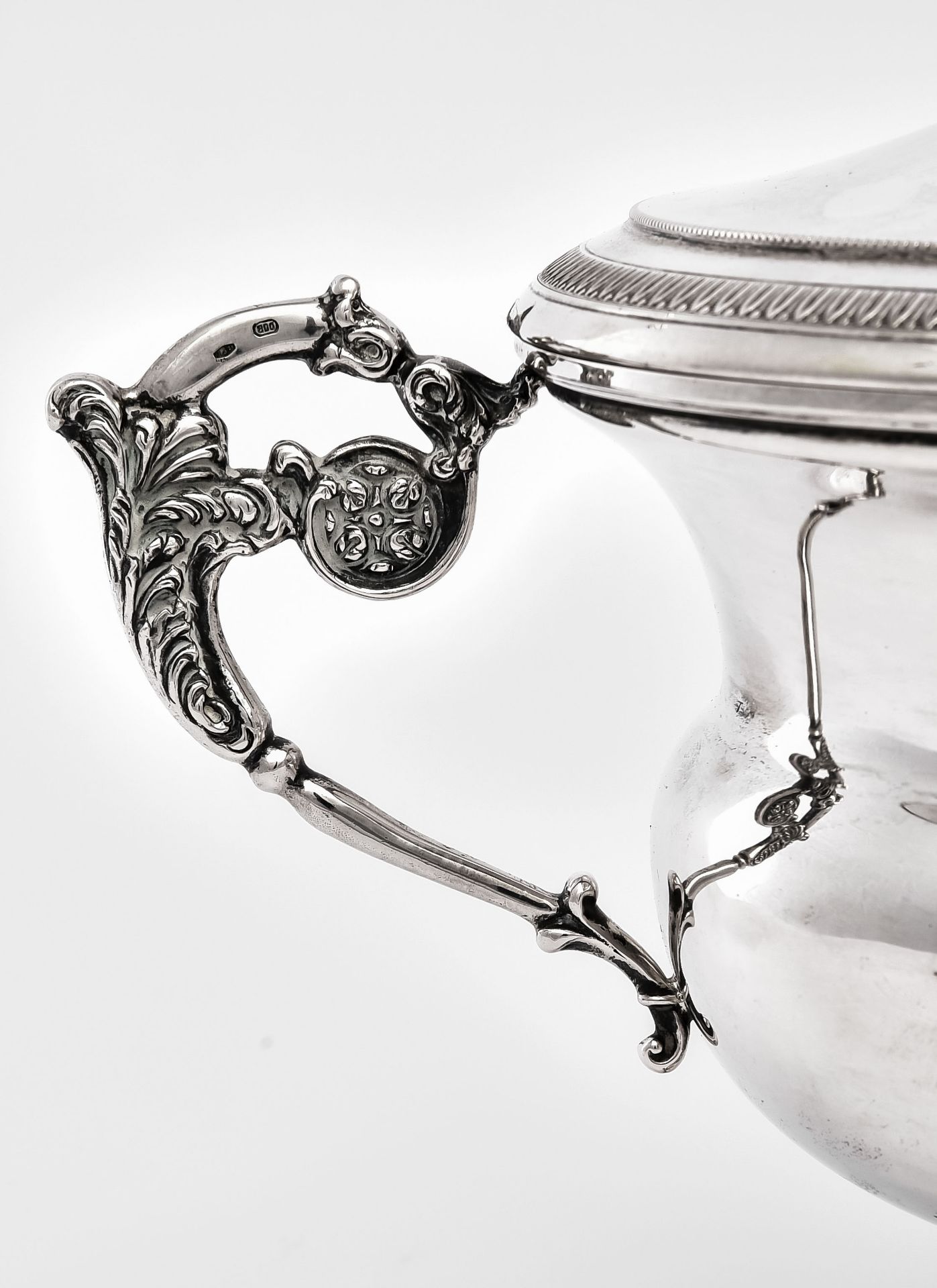 Lidded tureen, Germany circa 1900, silver, hallmarked 800, decorated handles, on four paw feet, dec - Image 3 of 5