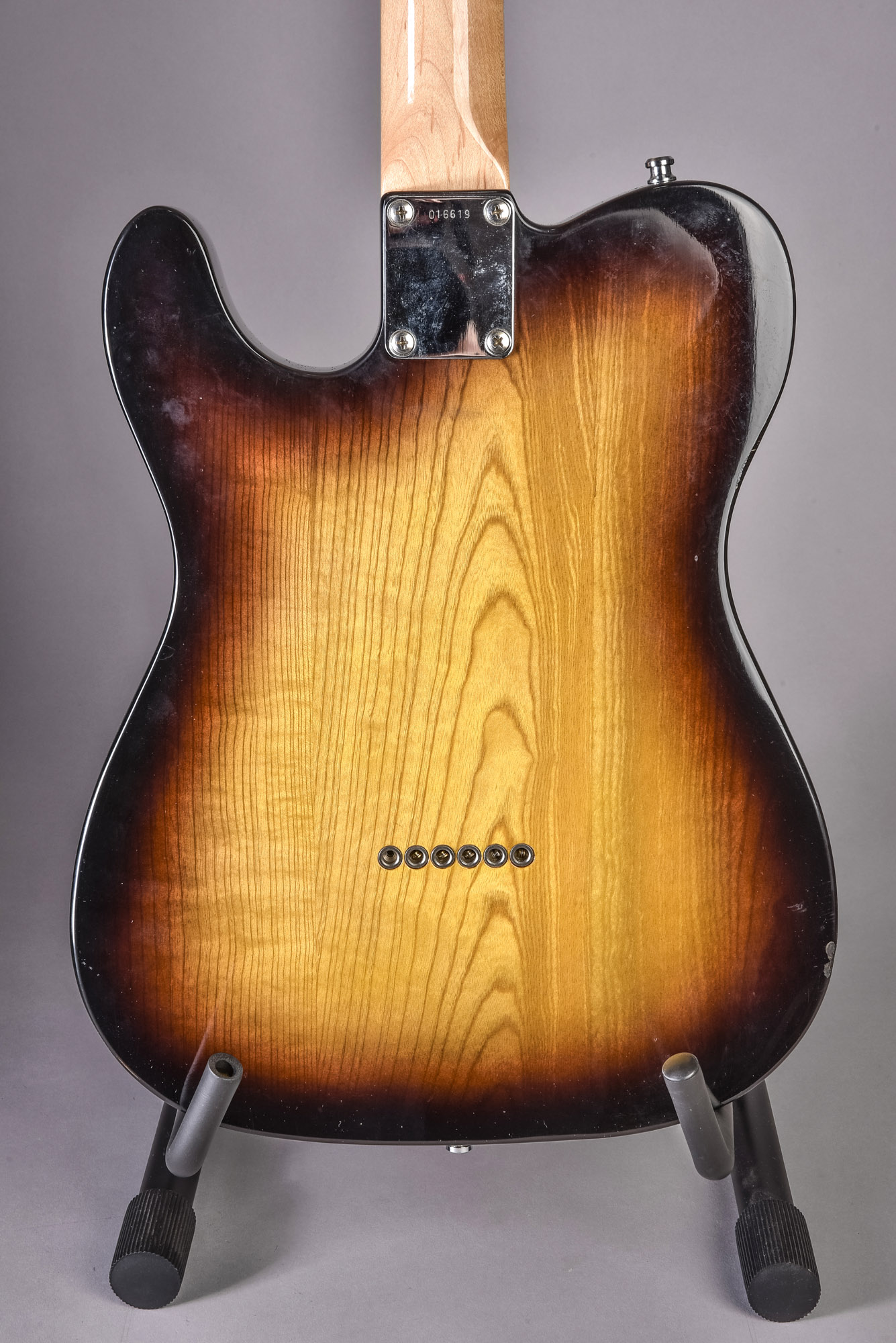 E-Gitarre, Tokai "Breezysound" (Tele). Hellbrauner, schwarz geränderter Sunburst Solid Body mit wei - Bild 12 aus 14
