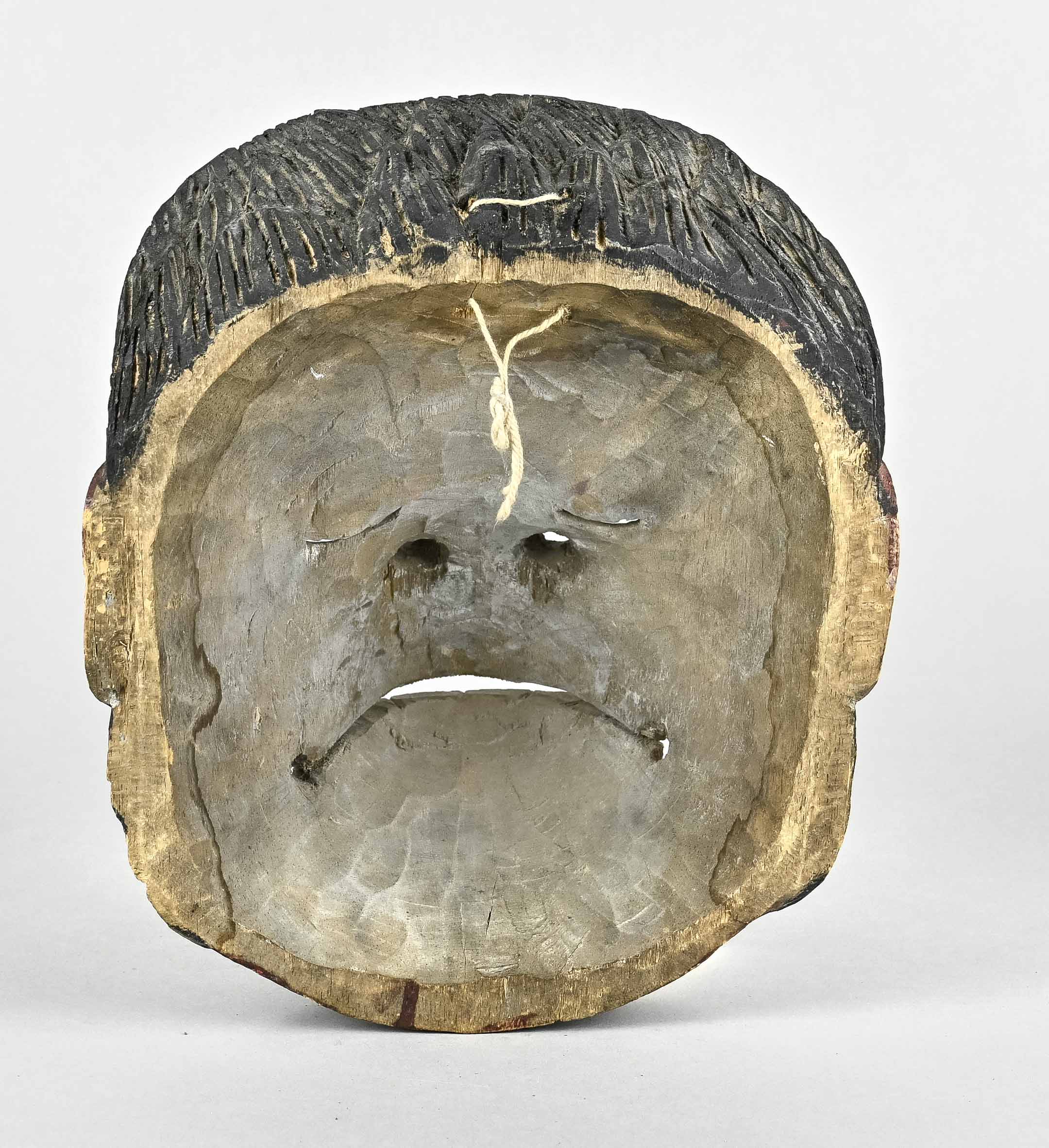 Tanzmaske, Afrika, Maske eines bärtigen Mannes mit großen Zähnen, gelbe Blume hinter dem rechten Oh - Bild 3 aus 3