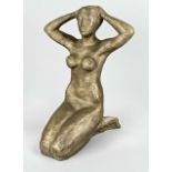 Ibscher, Walther (1925 - 2011 Laubusch/Schlesien)), "Kniende Frau", Bronze, 43 x 28 cm, aus dem Bes