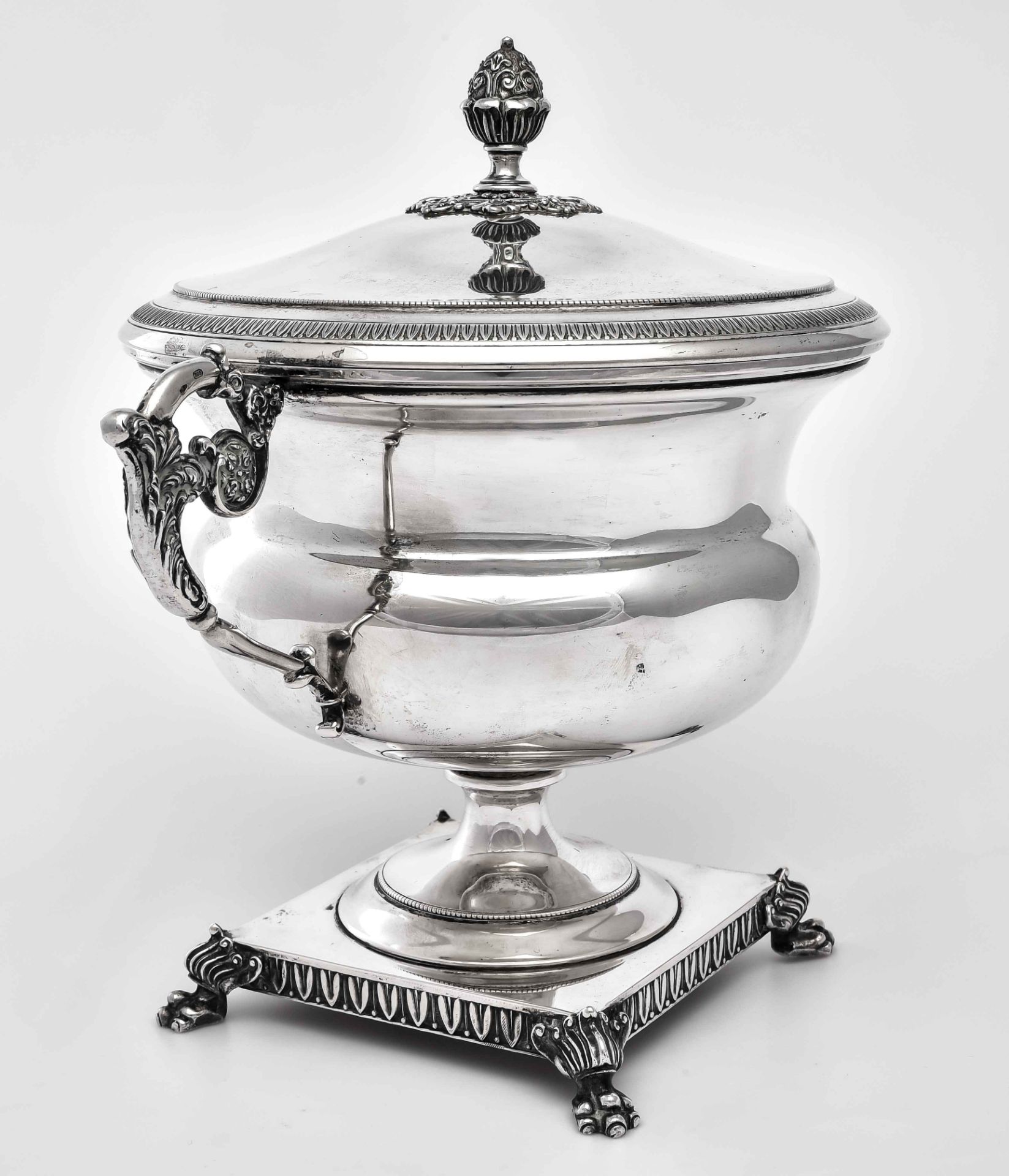 Lidded tureen, Germany circa 1900, silver, hallmarked 800, decorated handles, on four paw feet, dec - Image 2 of 5