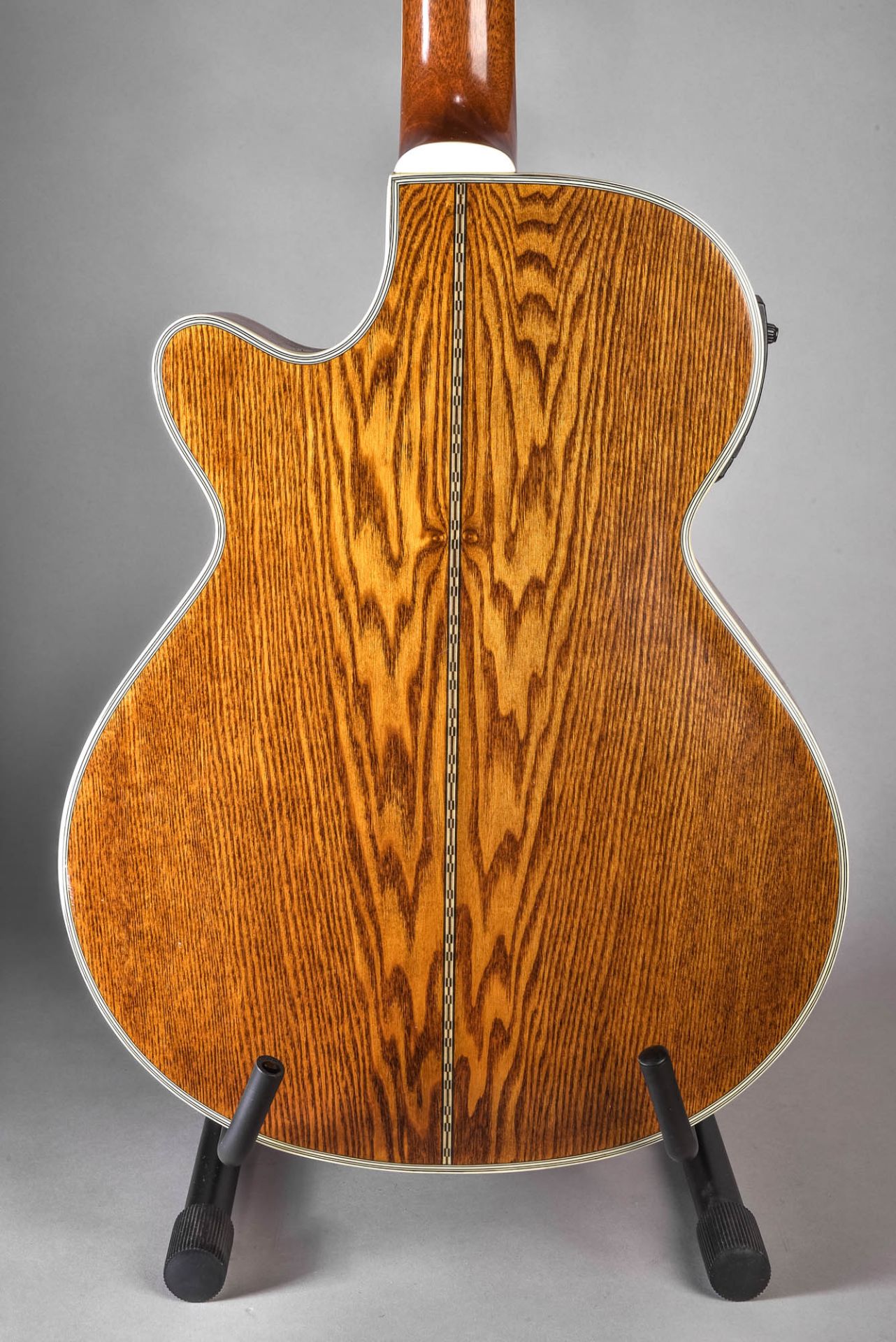 Fretless acoustic bass, crafter, model BA-400EQ / FL, top spruce, bottom ash, neck mahogany, fretbo - Image 10 of 14