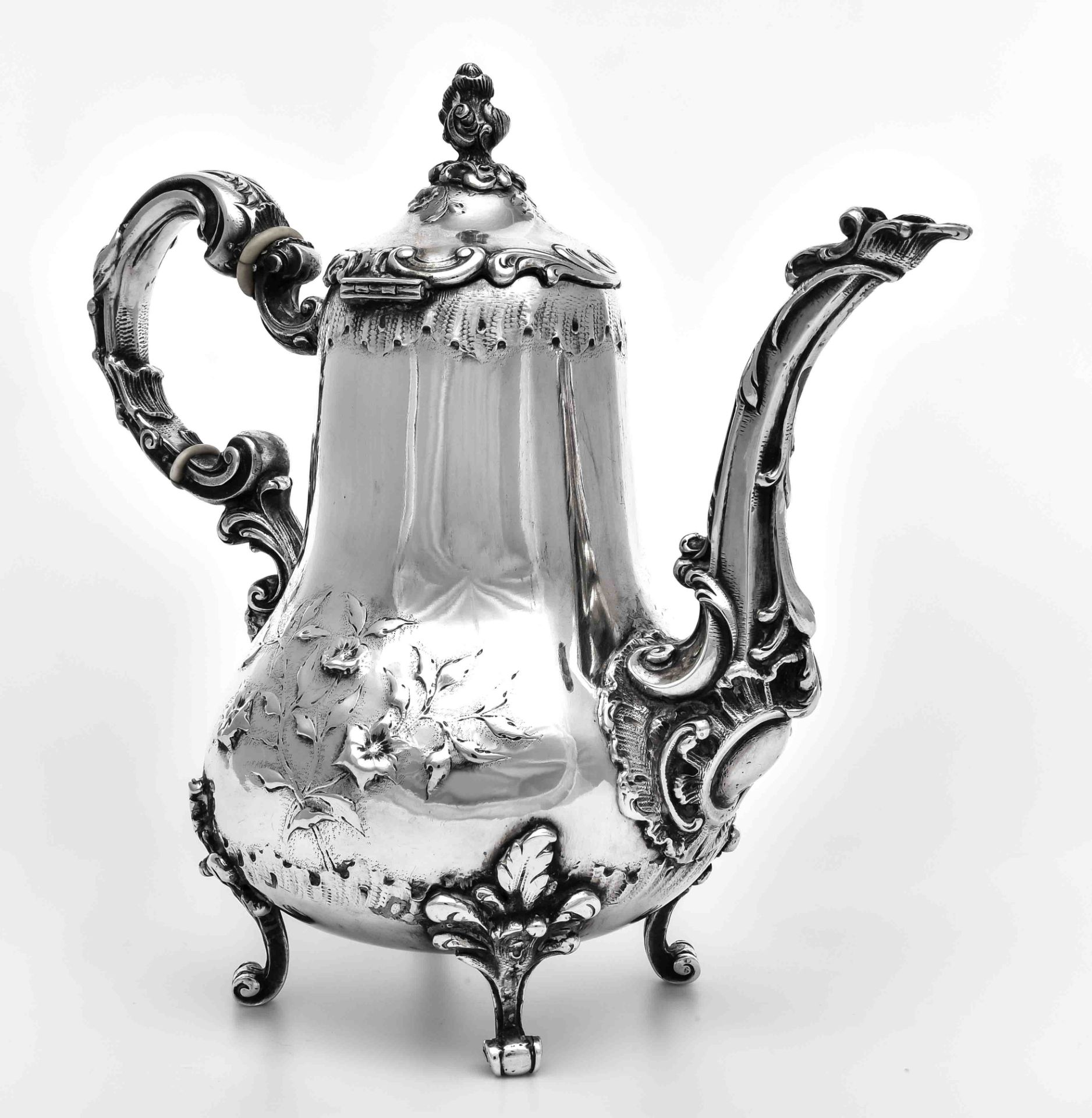 Coffee and tea service, Austria circa 1870, silver finely chased, Hauptmann Vienna master mark with - Image 5 of 8
