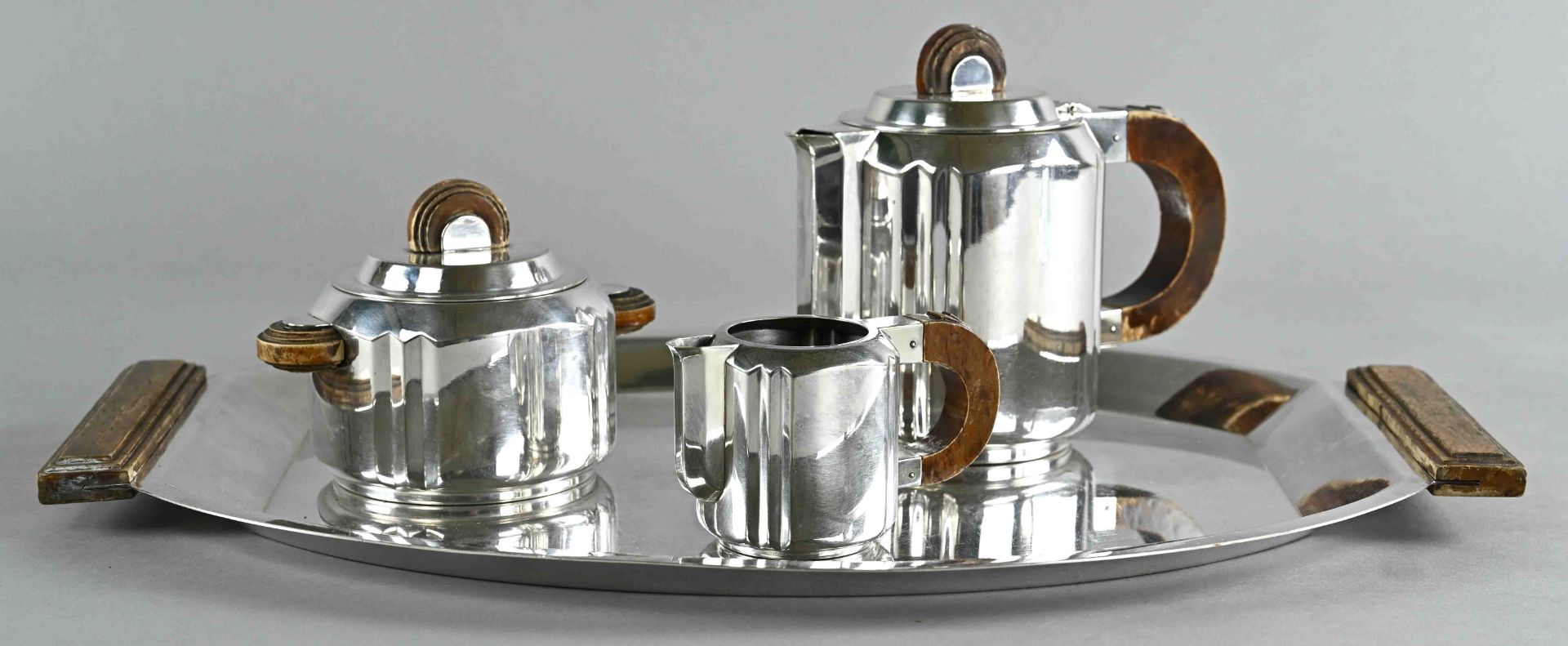 Tea set, art deco, silver plated, centerpiece with tray, large tray with wooden handles, 4 pieces,  - Image 2 of 2