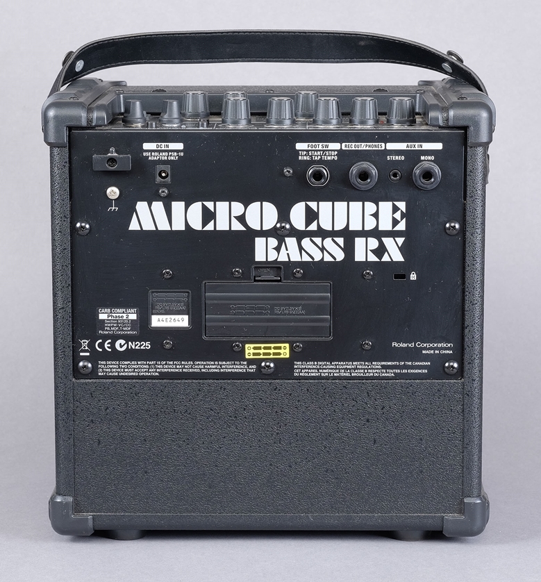 Verstärker Roland, Bassgitarren Verstärker, Micro Cub Bass RX, neuwertig, Höhe 30 x 29 x 20,5 cm - Bild 4 aus 5