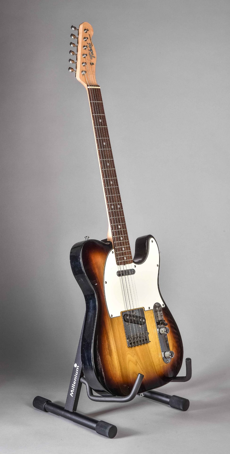Electric guitar, Tokai "Breezysound" (Tele). Light brown, black rimmed sunburst solid body with whi - Image 3 of 14