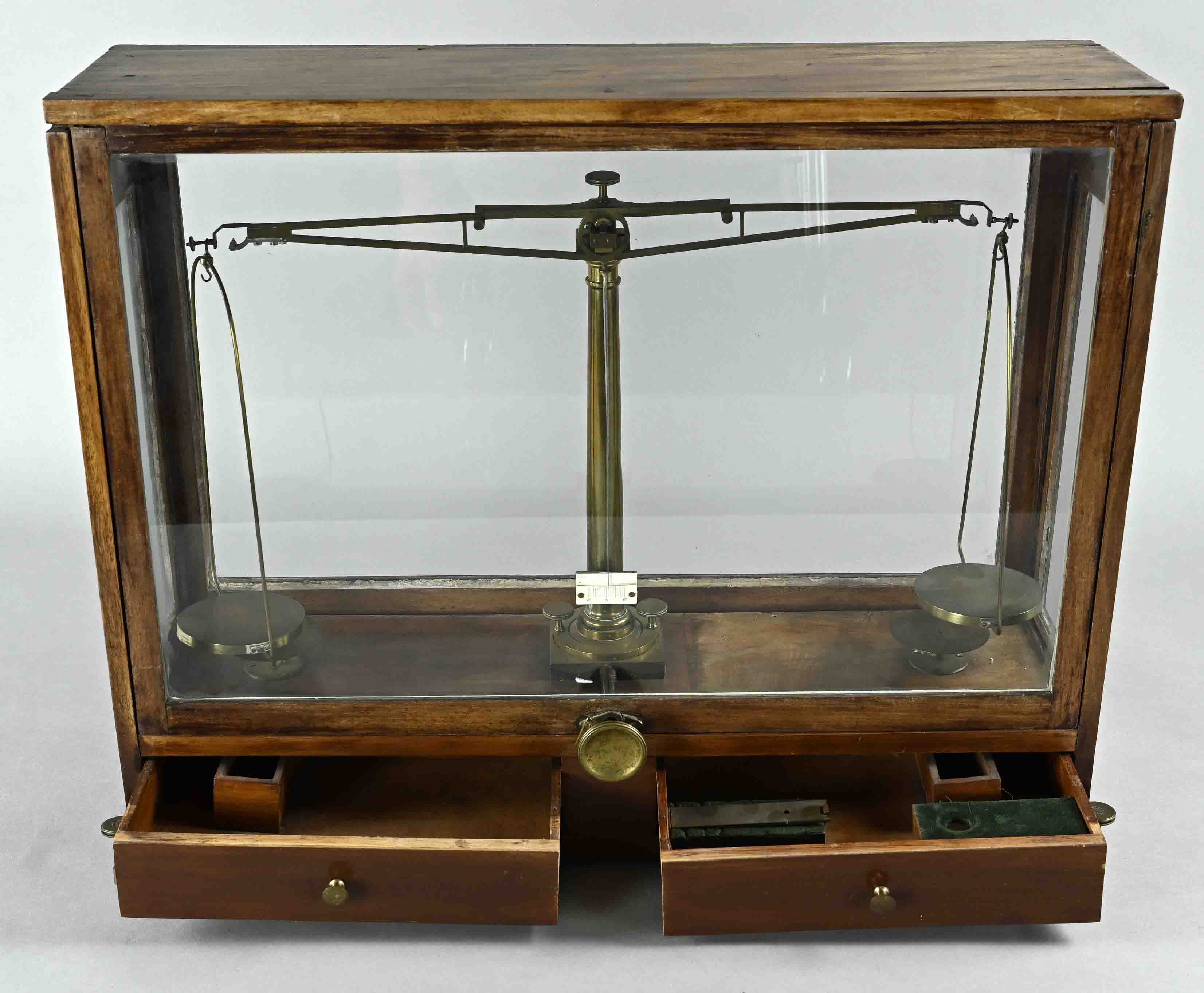 Precision balance, German, 2nd half of the 19th century, wood with glass case, height 48.5 x 60 x 1 - Image 3 of 3