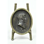Bronzemedaillon, Frankreich, 19. Jh., "Napoleon I. ", Bronze, im Profil, 10,5 x 8,7 cm, Aussteller