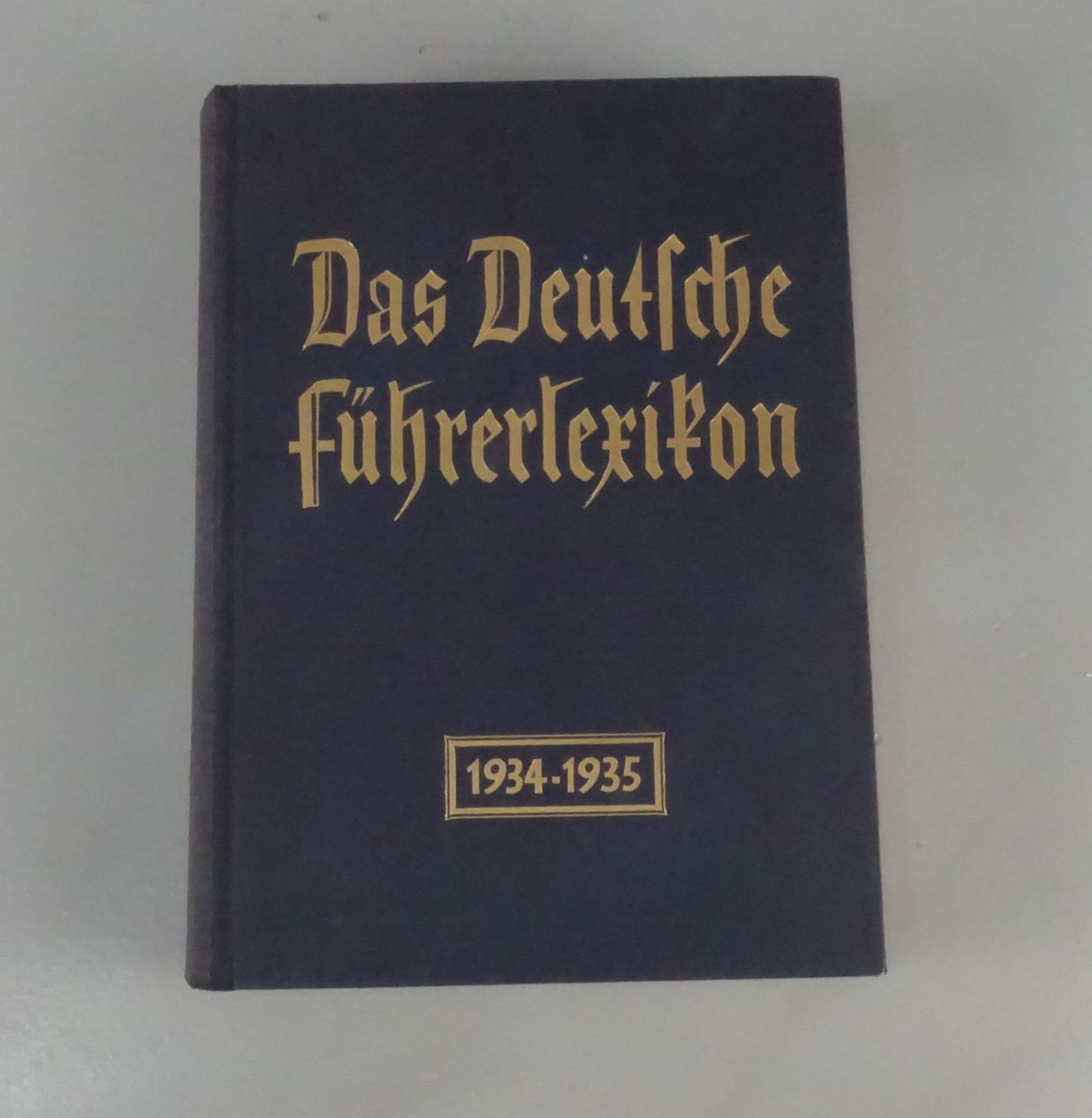 "DAS DEUTSCHE FÜHRERLEXIKON 1934/35"