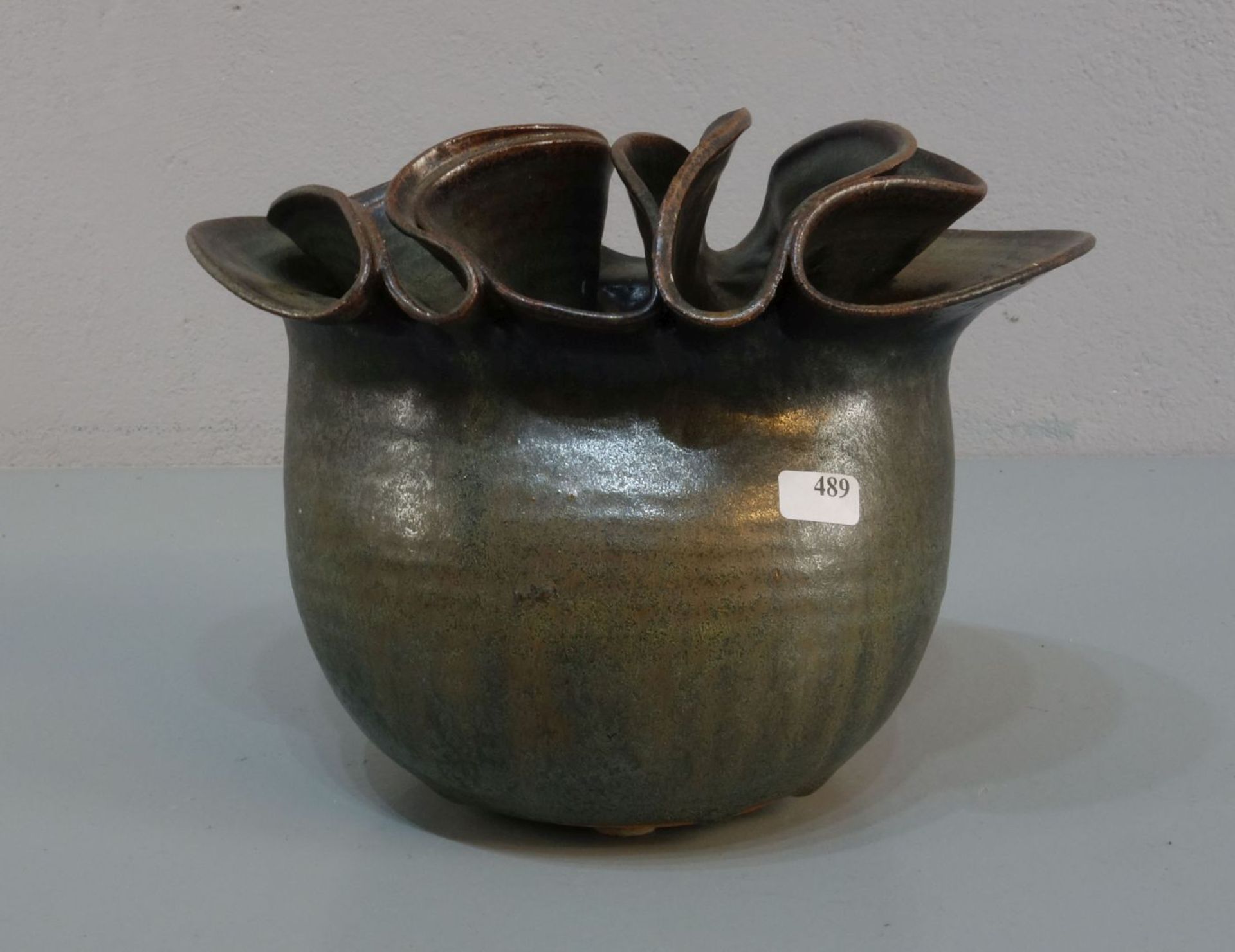 BARBARA SCHWÄMMLE - VASE