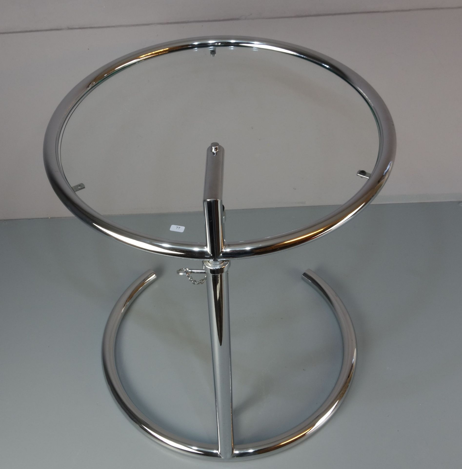 EILEEN GREY "ADJUSTABLE TABLE" E 1027 - Bild 3 aus 5