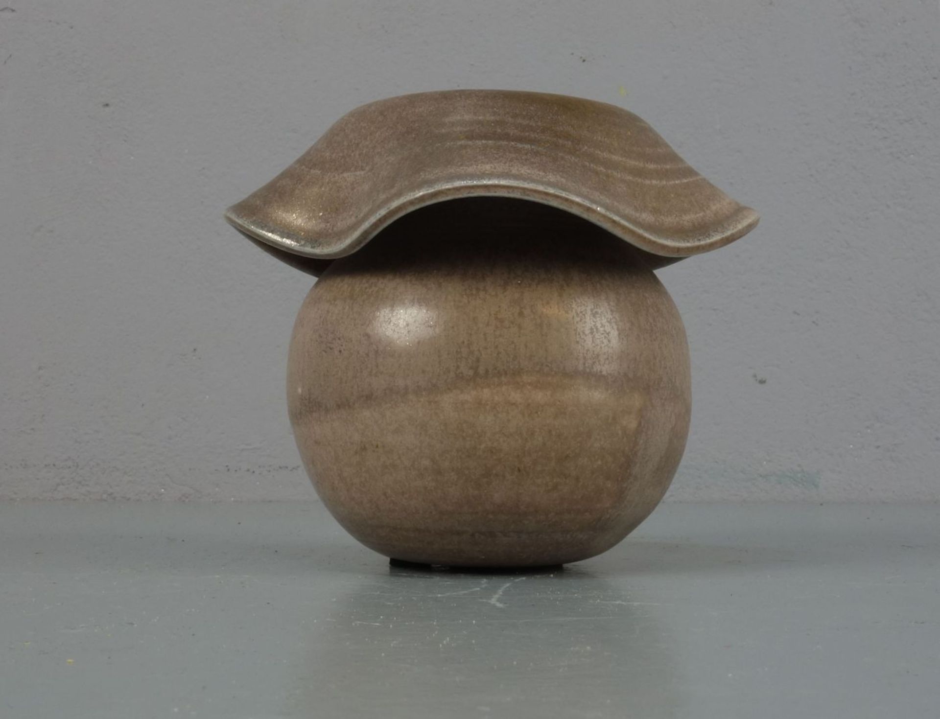 STUDIO KERAMIK: VASE - Image 2 of 4