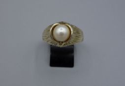 RING MIT PERLE