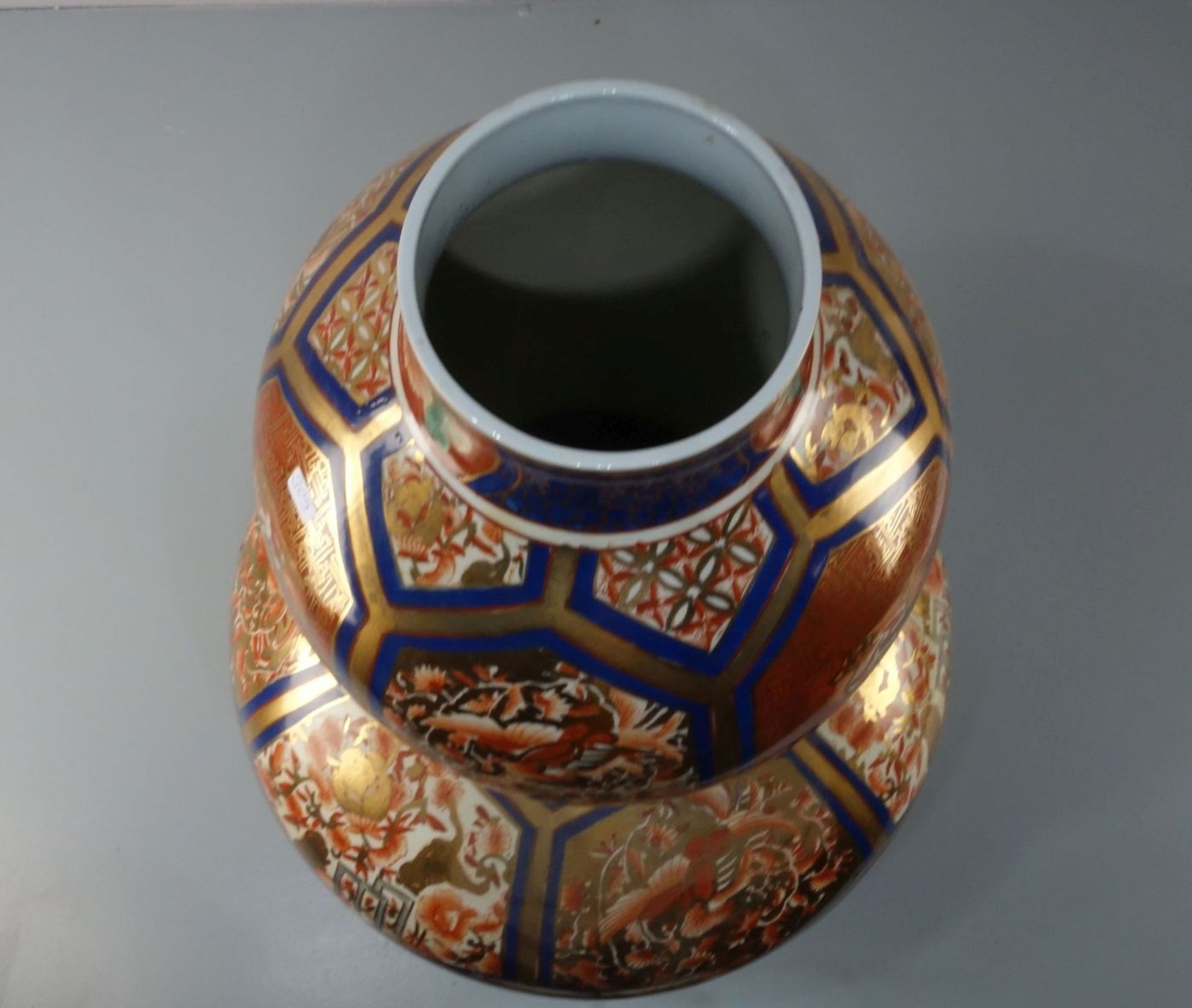 GROSSE IMARI - VASE - Bild 3 aus 5