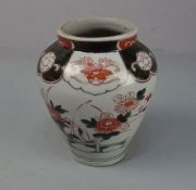 IMARI VASE