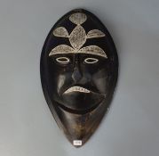 AFRIKANISCHE MASKE