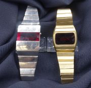 ZWEI VINTAGE ARMBANDUHREN MIT DIGITALER ANZEIGE