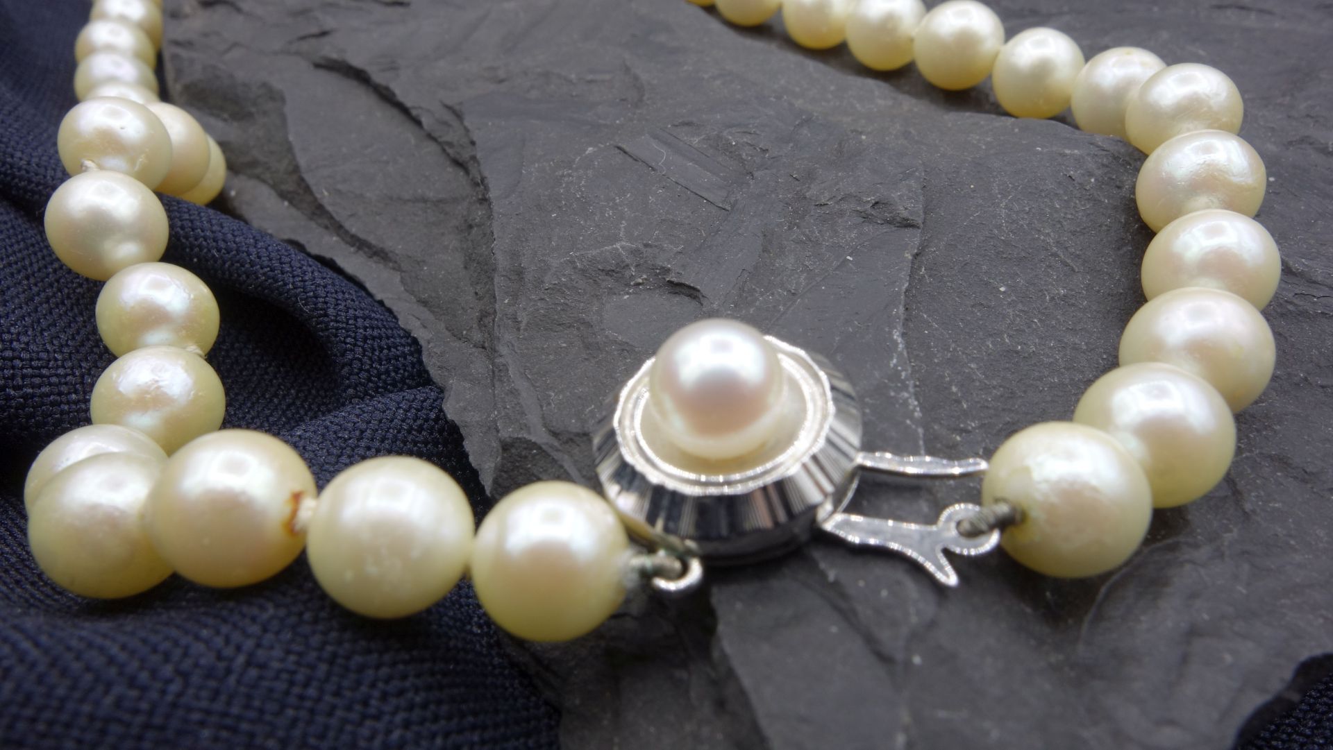 Pearl necklace - Image 3 of 5