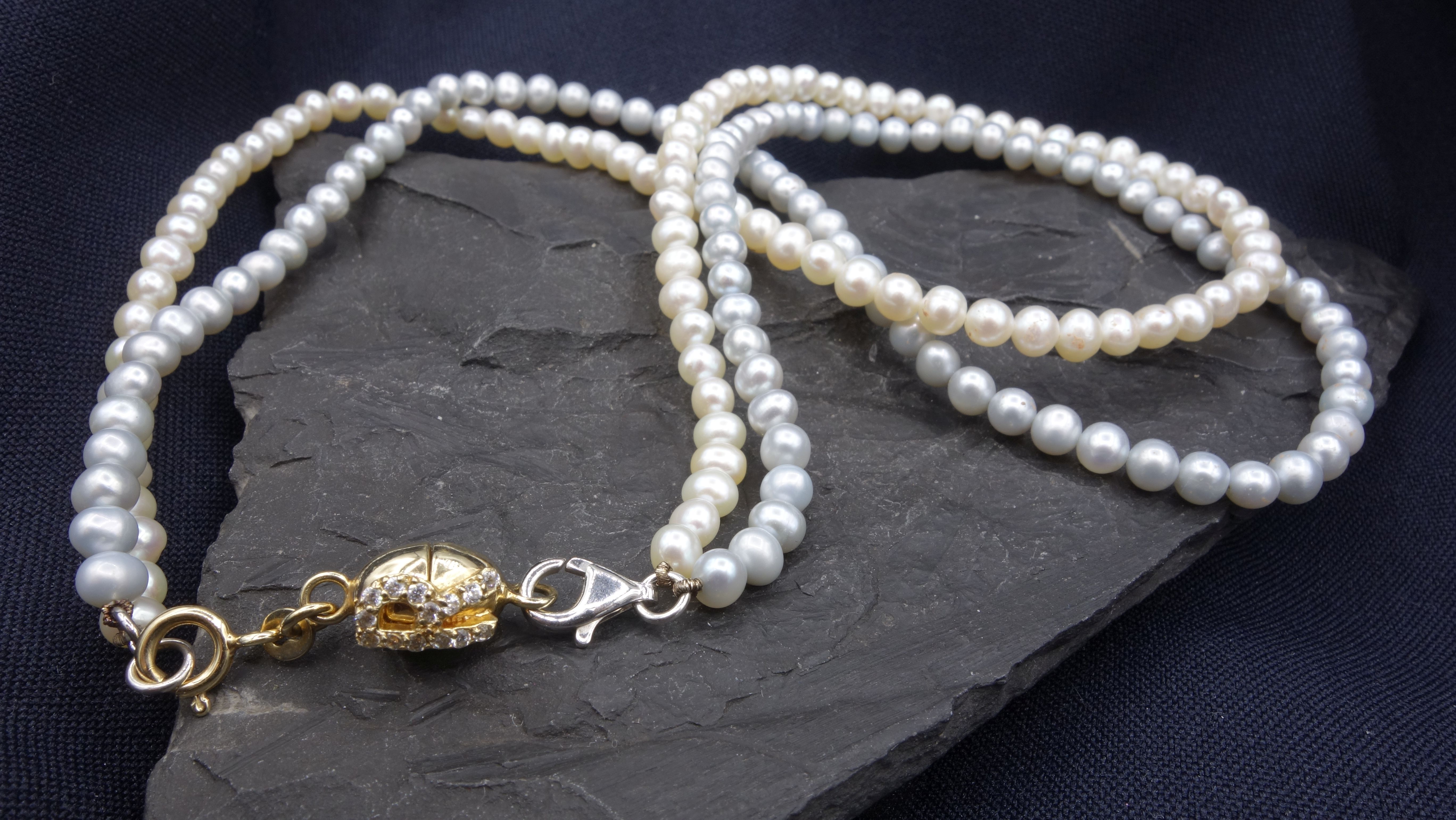 double rigged pearl necklace - Image 2 of 4