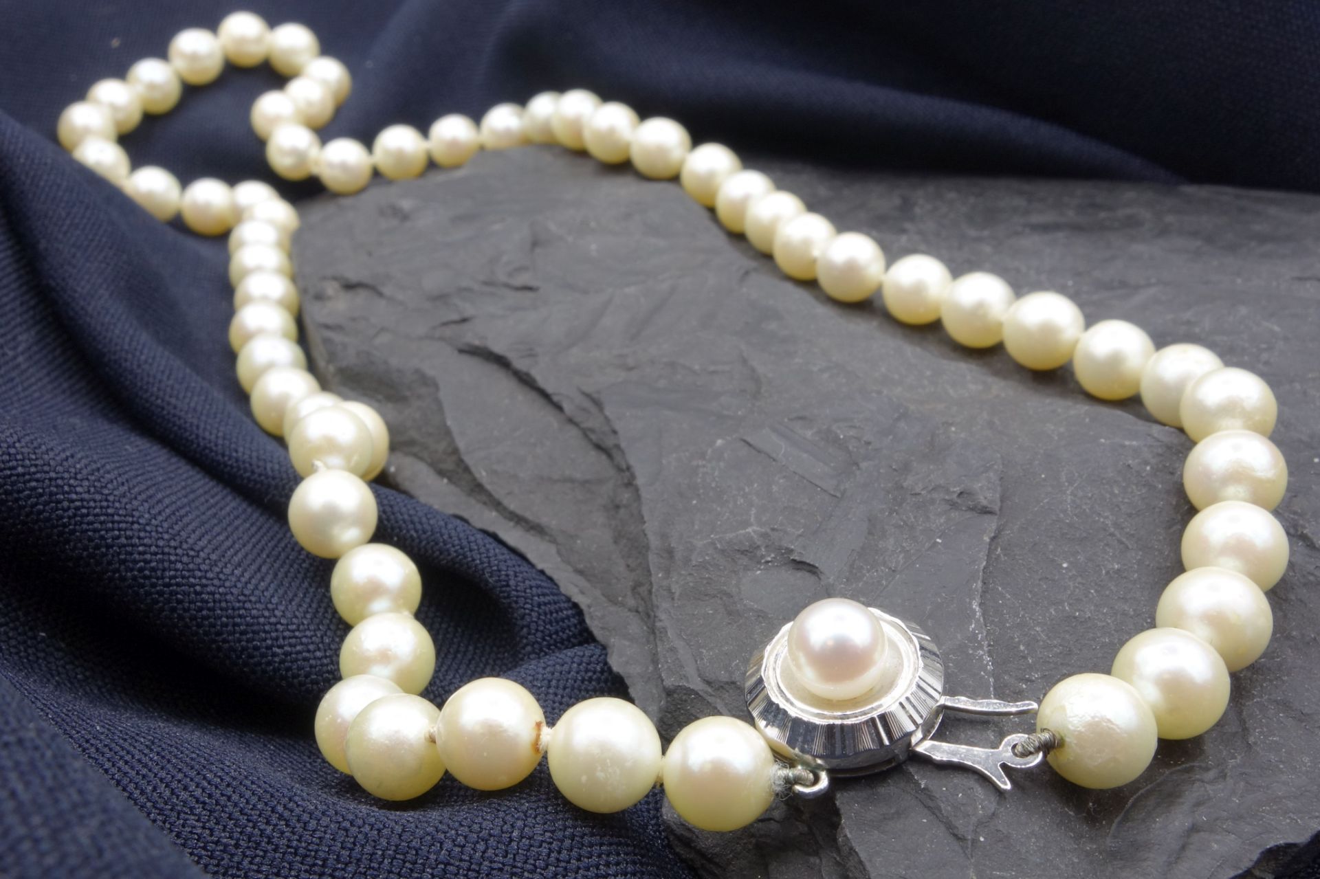 Pearl necklace