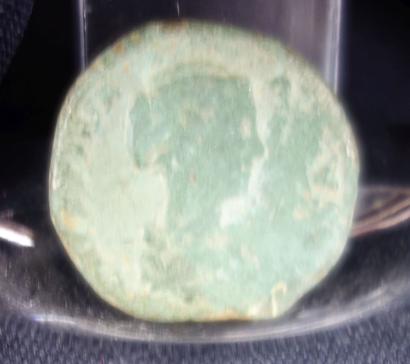 ANTIQUE ROMAN COIN - IMPERIAL PERIOD - Image 2 of 2