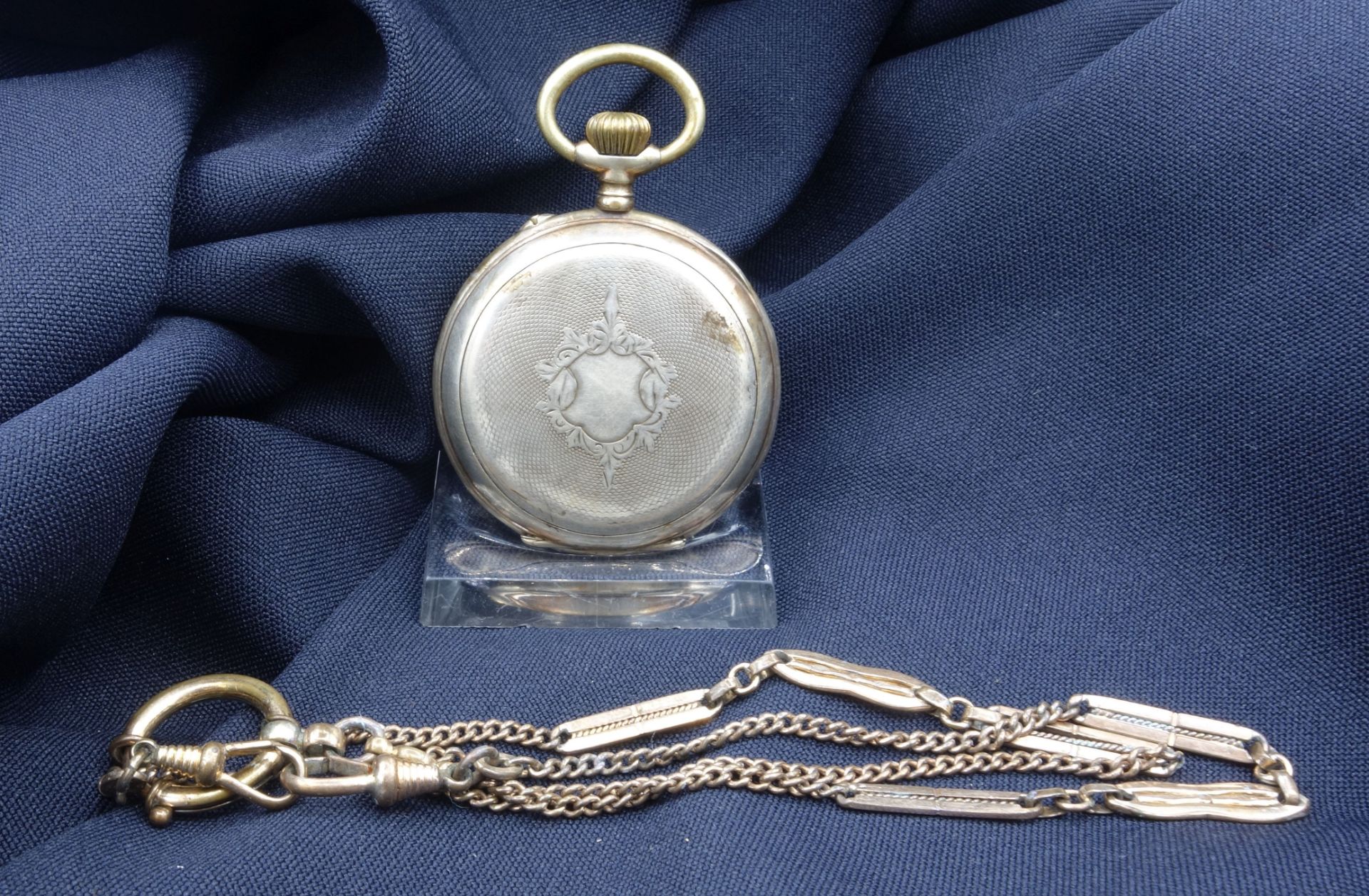 SILVER POCKET WATCH WITH POCKET WATCH CHAIN - Image 6 of 6