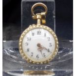 EMAILLIERTE GOLDENE DAMENHÄNGEUHR