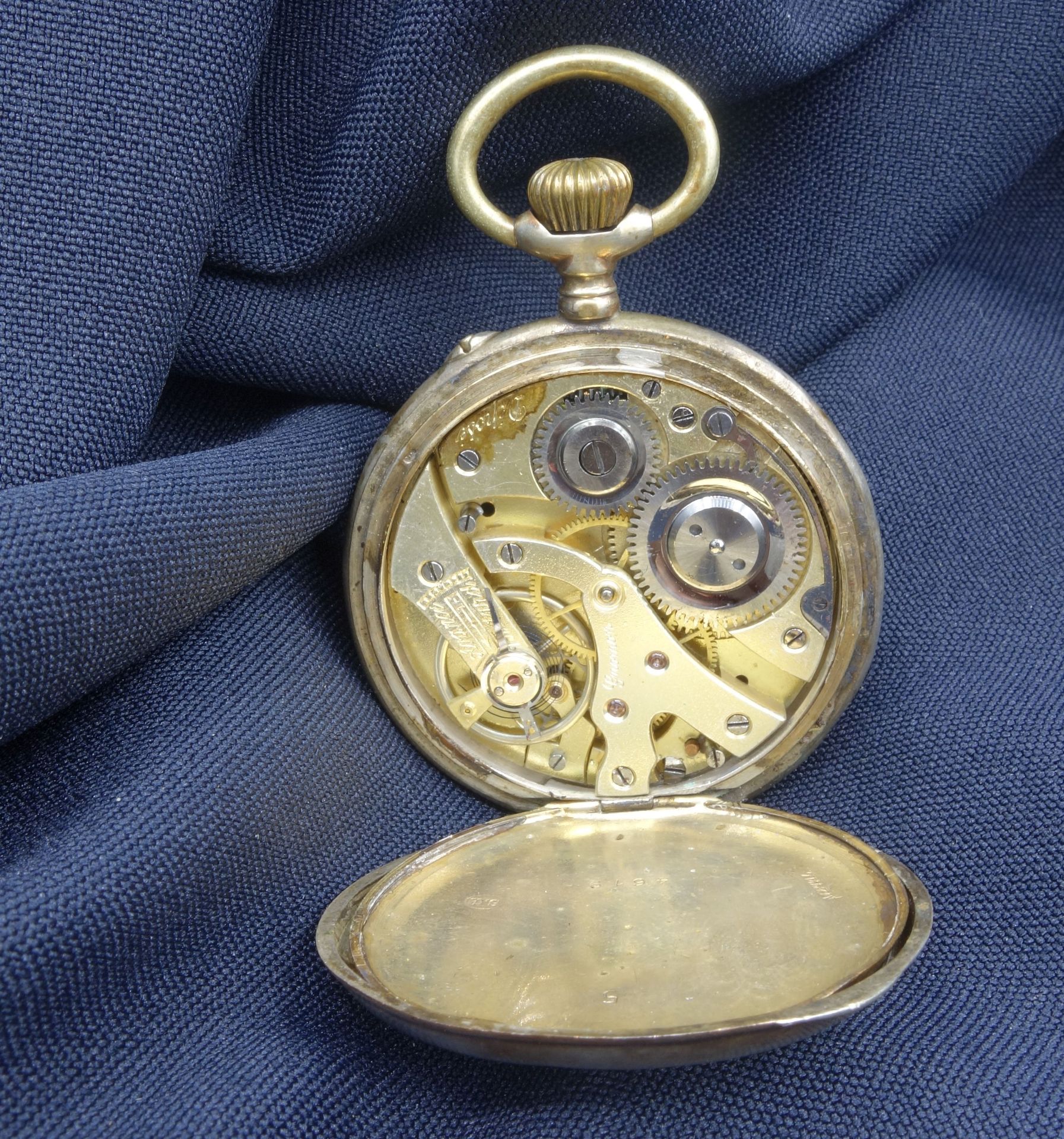SILVER POCKET WATCH WITH POCKET WATCH CHAIN - Image 4 of 6