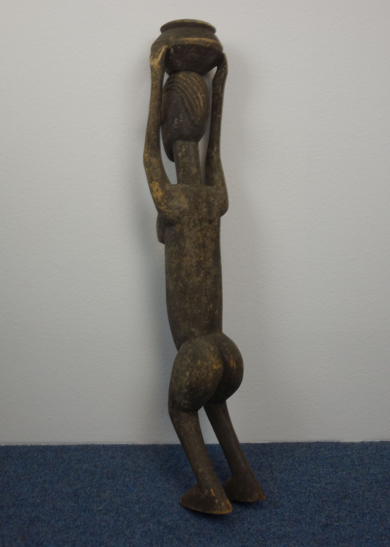 SCULPTURE. "WATER CARRIER" - Image 4 of 4