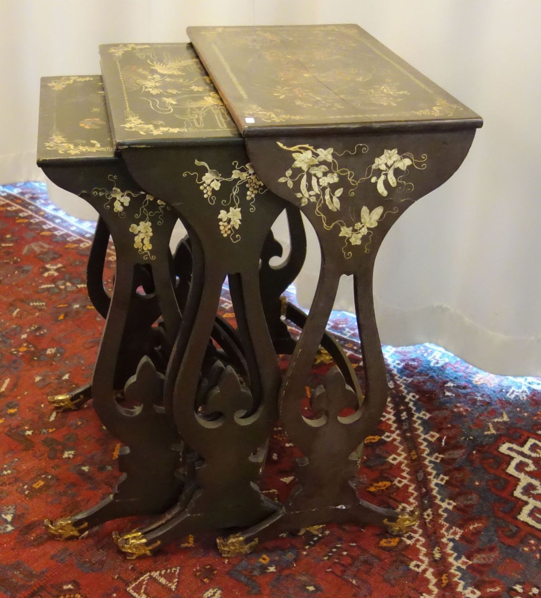4 CHINOISE SIDE TABLES - Image 2 of 5