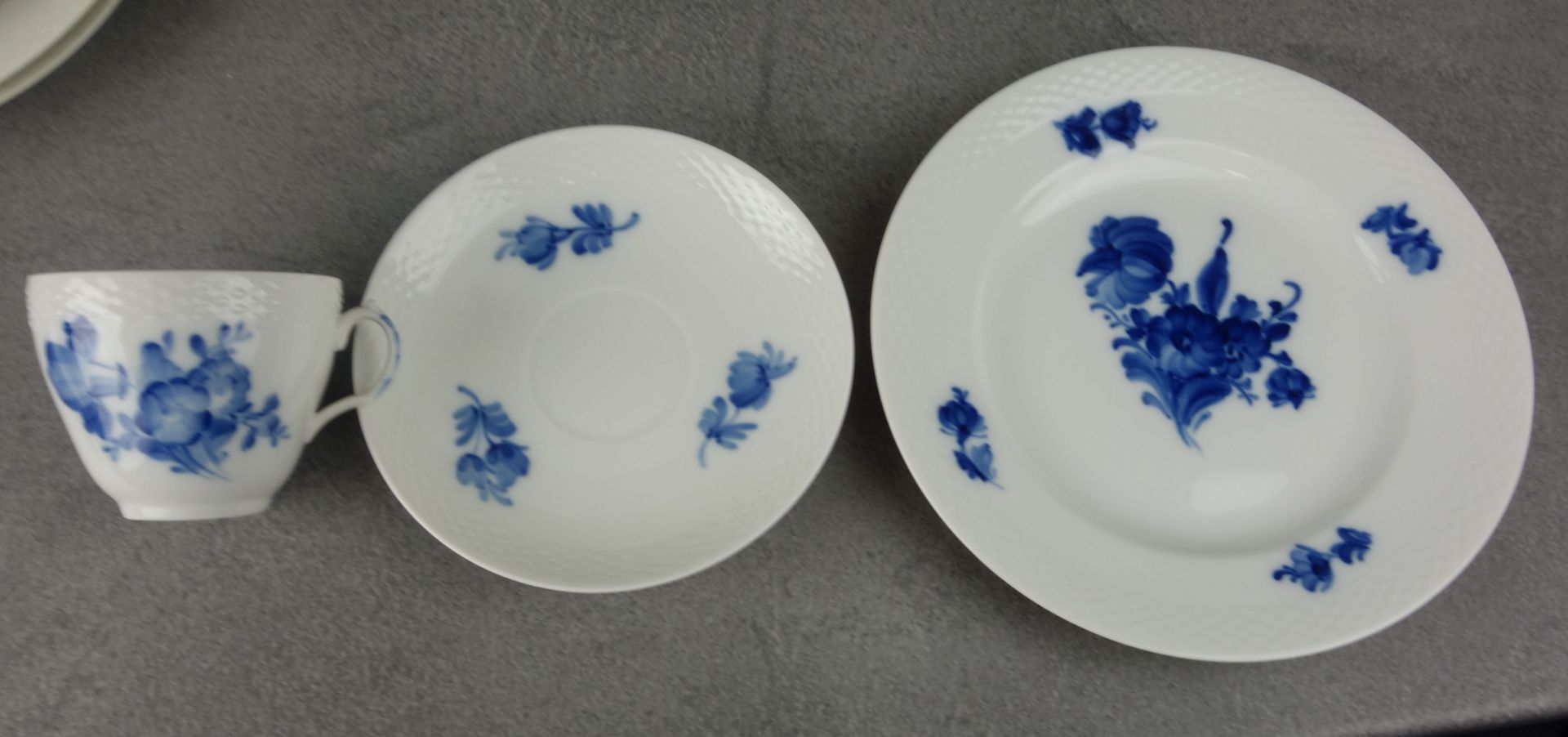 ROYAL COPENHAGEN KAFFEESERVICE "BLAUE BLUME" - Bild 3 aus 5